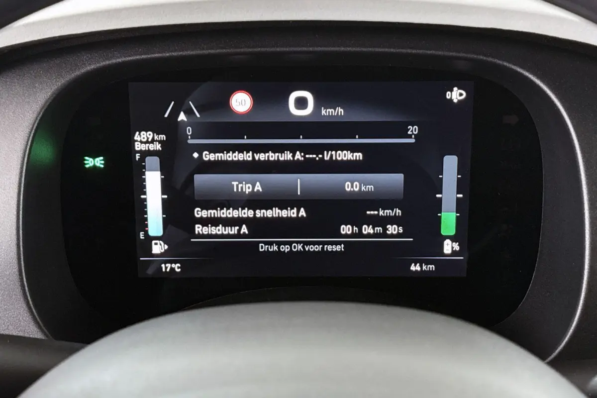 1.0 Cross Airco Apple CarPlay Cruise Control