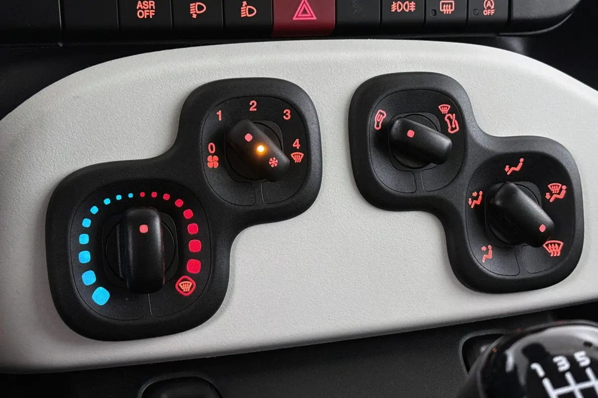 1.0 Cross Airco Apple CarPlay Cruise Control