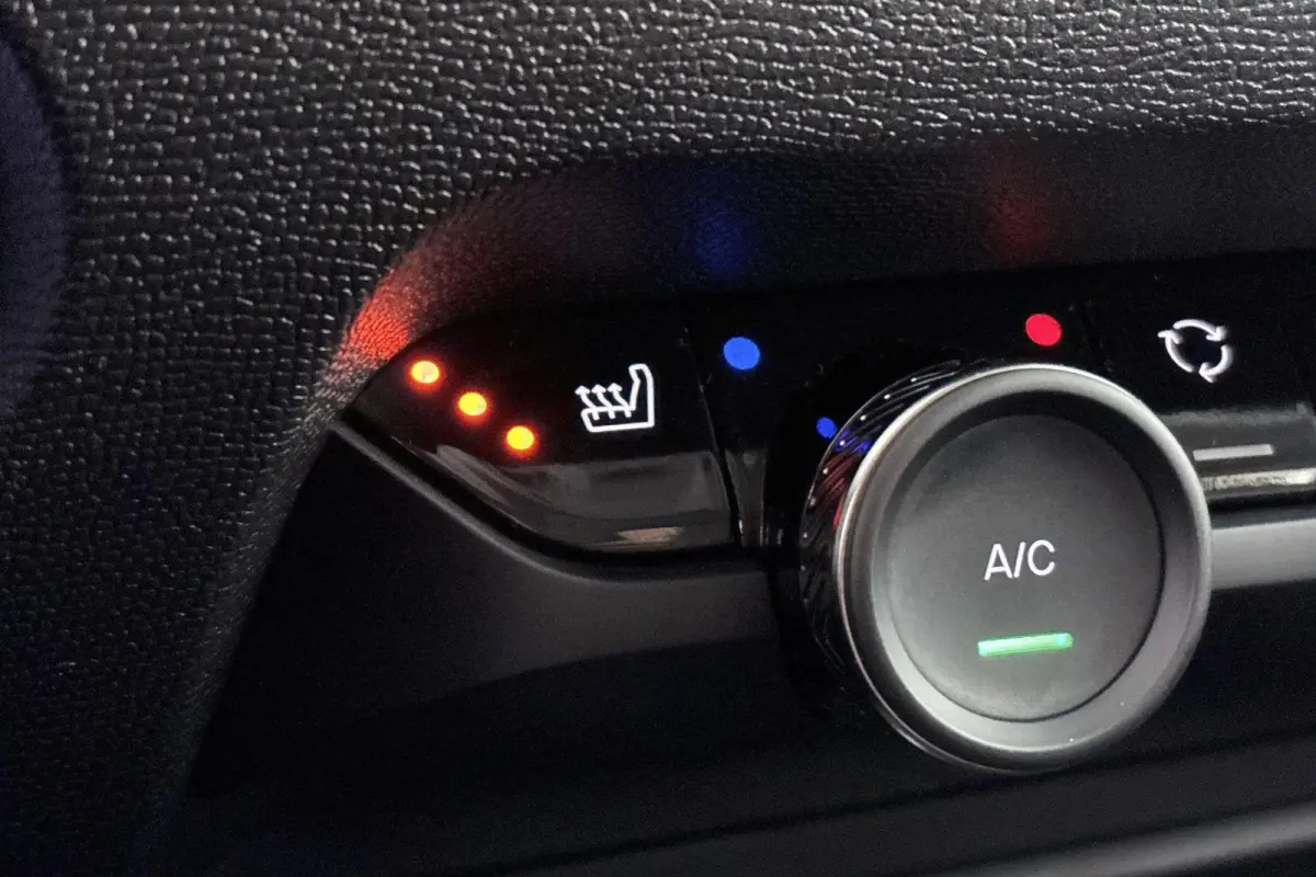 1.2 Hybrid 145pk Max Stoelverwarming Camera Dodehoek Apple CarPlay