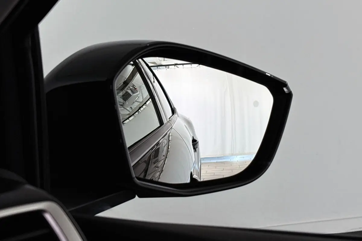 1.2 Hybrid 145pk Max Stoelverwarming Camera Dodehoek Apple CarPlay