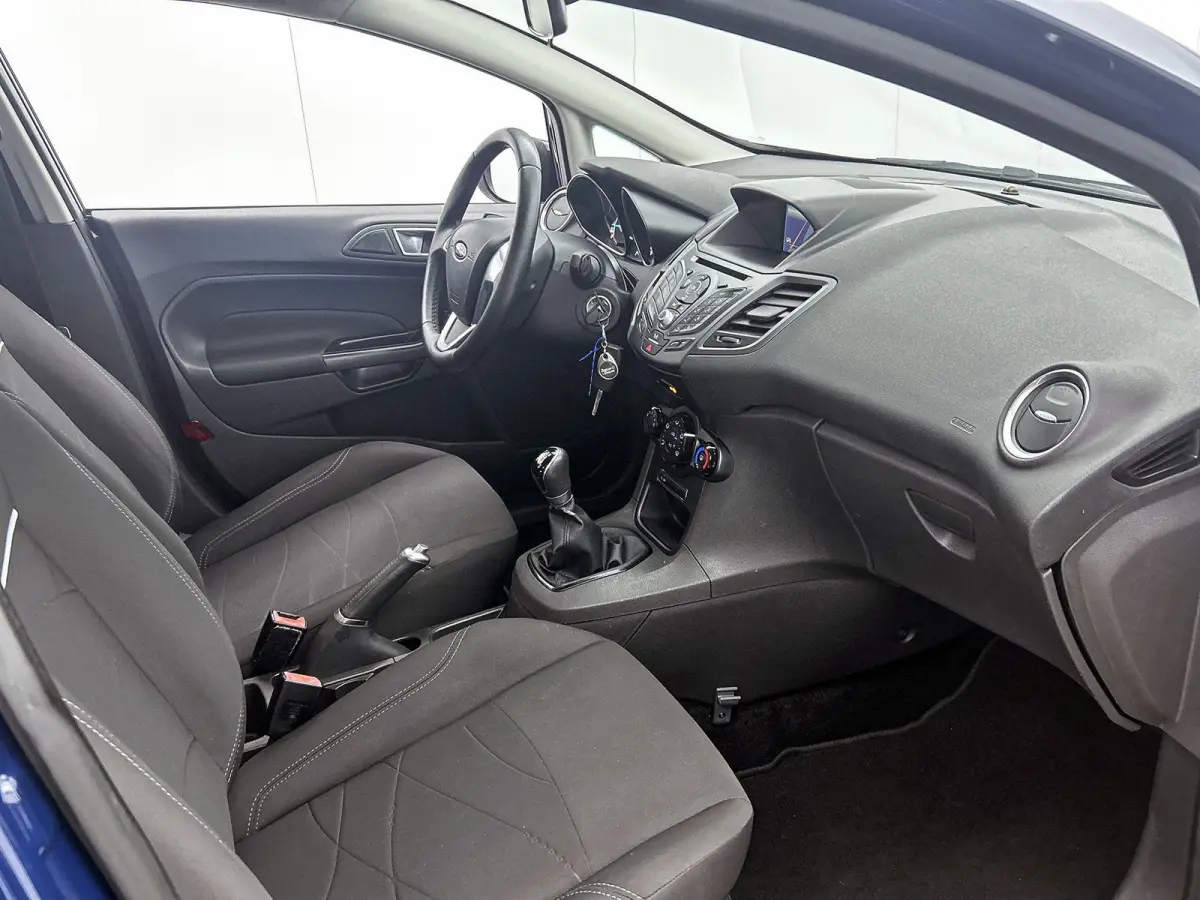 1.0 Style | Trekhaak | LMV | Cruise Control | Airco | Navi | Bluetooth |