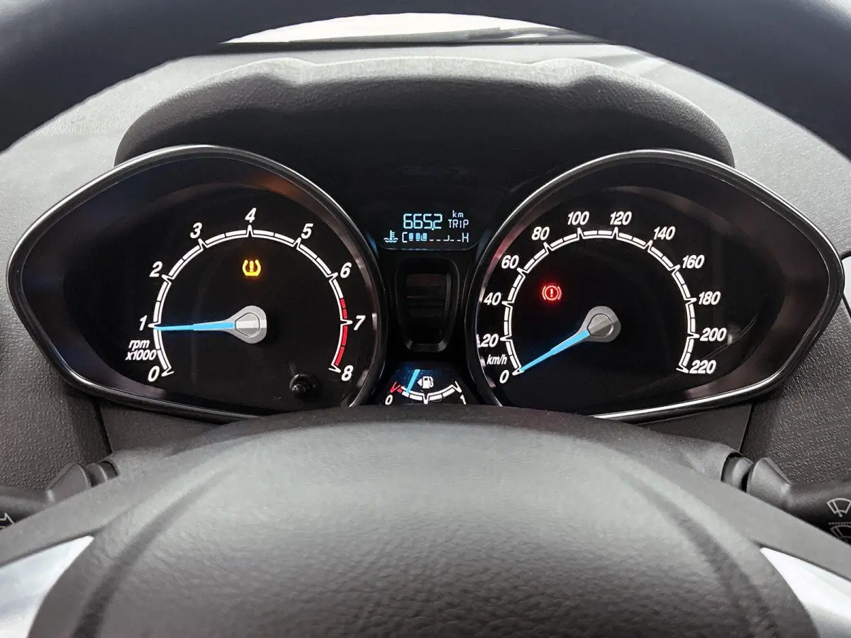 1.0 Style | Trekhaak | LMV | Cruise Control | Airco | Navi | Bluetooth |