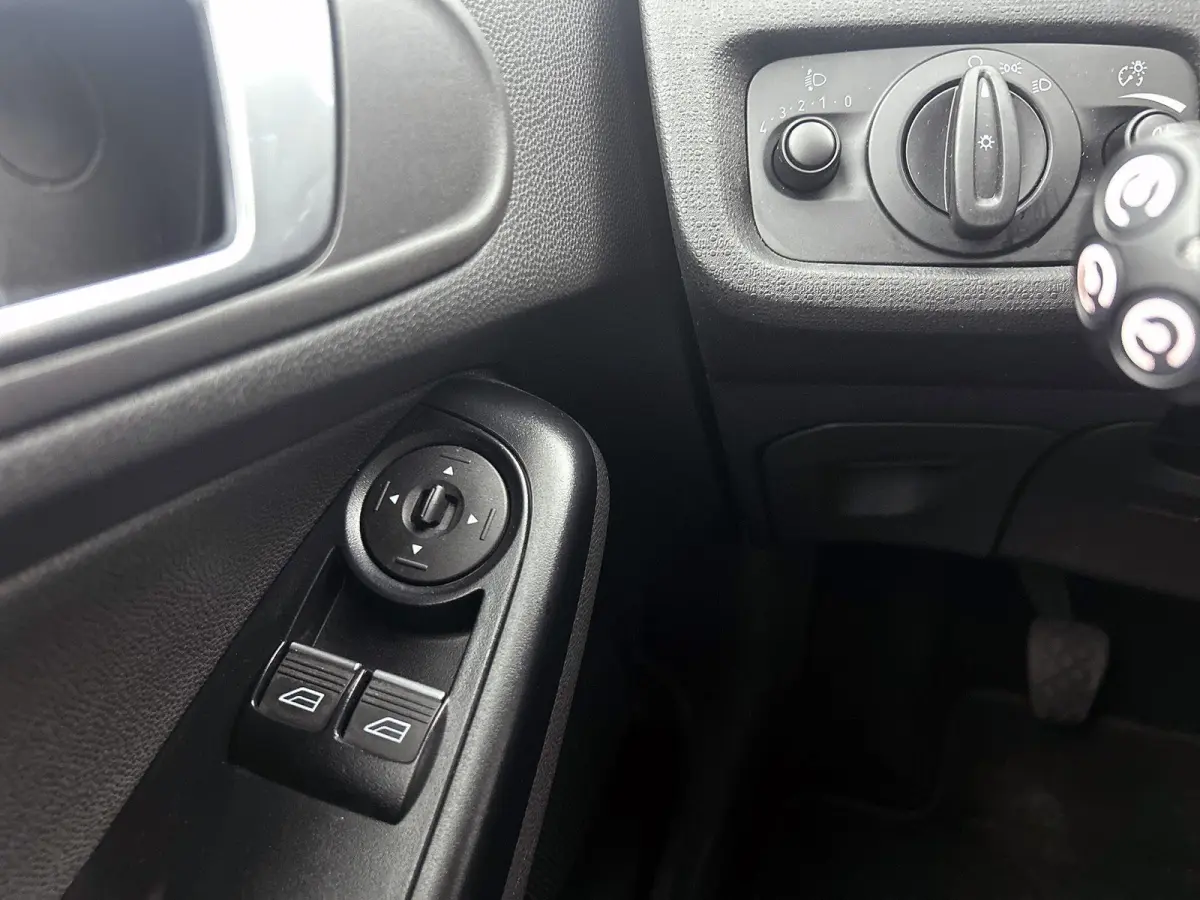 1.0 Style | Trekhaak | LMV | Cruise Control | Airco | Navi | Bluetooth |