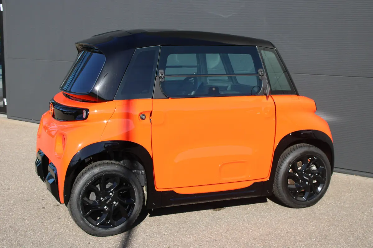 Brommobiel GS | Special orange edition | Nieuw | Black Pack | Panoramadak | Bluetooth | Lichtmetaal |