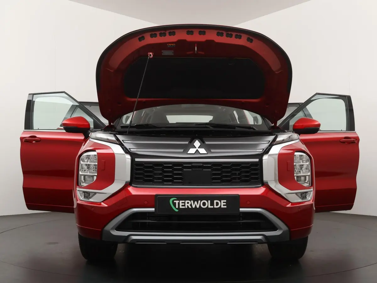 2.4 PHEV Instyle 8 Jaar Garantie! | Achterbank verwarmd | Adaptieve cruise control | Dodehoekdetectie | Panoramadak |