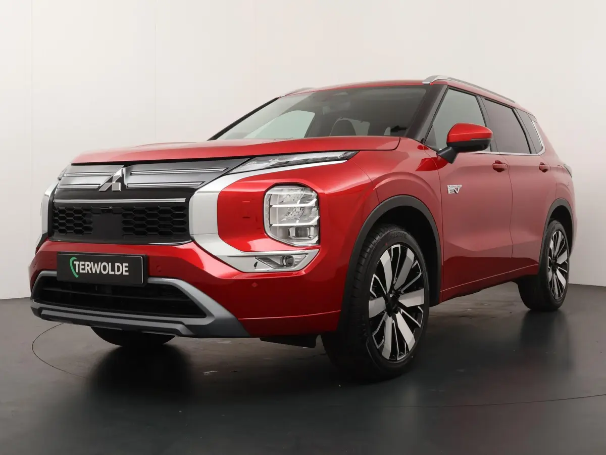 2.4 PHEV Instyle 8 Jaar Garantie! | Achterbank verwarmd | Adaptieve cruise control | Dodehoekdetectie | Panoramadak |