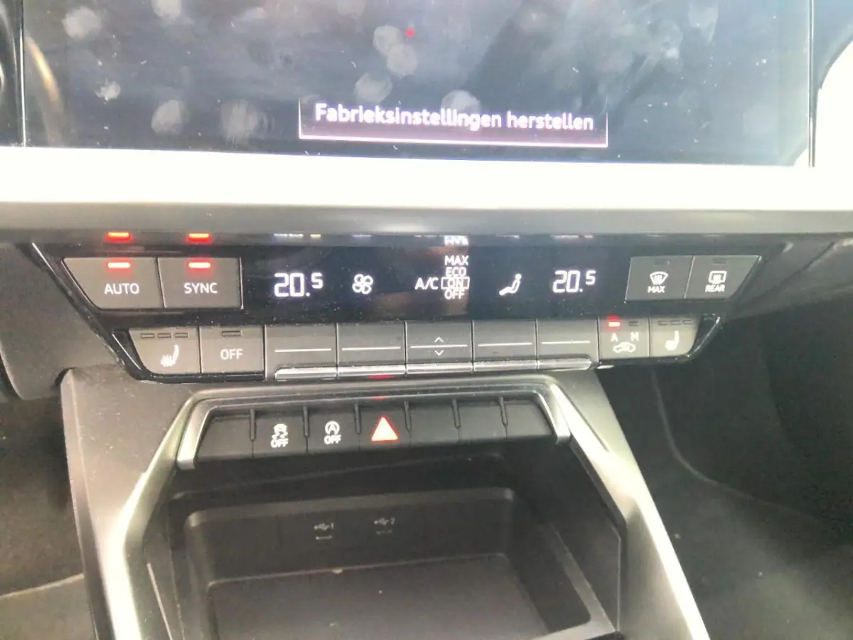 30 TFSI Advanced edition / 1EIG / Virtual / LED / ORIG-NL / Carplay / Sportstoelen / Stoel-verw / adaptief-cruis