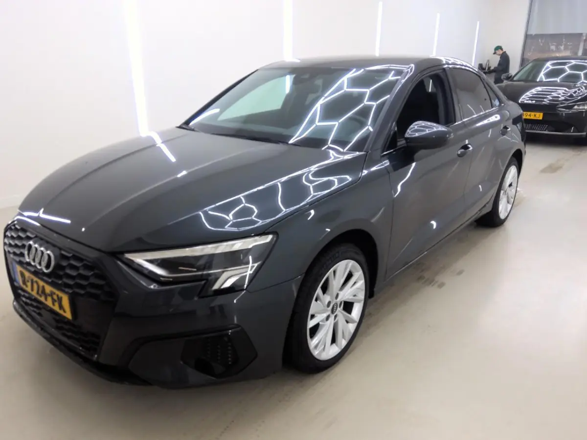 30 TFSI Advanced edition / 1EIG / Virtual / LED / ORIG-NL / Carplay / Sportstoelen / Stoel-verw / adaptief-cruis
