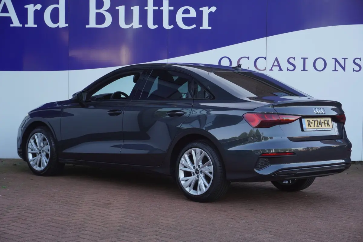 30 TFSI Advanced edition / 1EIG / Virtual / LED / ORIG-NL / Carplay / Sportstoelen / Stoel-verw / adaptief-cruis