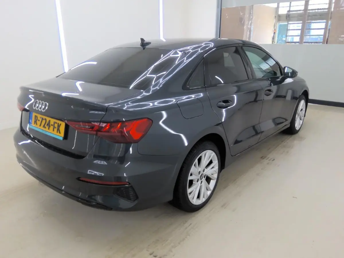 30 TFSI Advanced edition / 1EIG / Virtual / LED / ORIG-NL / Carplay / Sportstoelen / Stoel-verw / adaptief-cruis