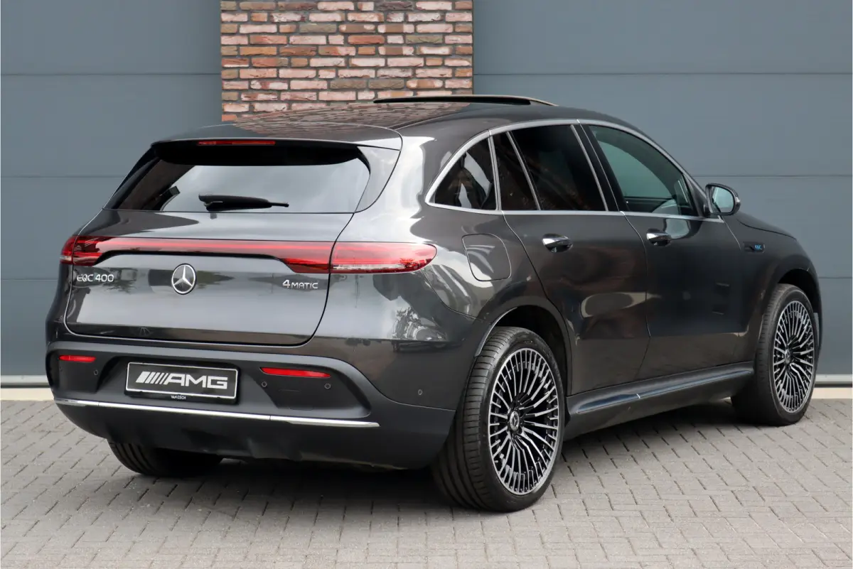 400 4MATIC AMG Line 80 kWh | Distronic+ | Massage | Memory | Burmester | Trekhaak | Schuifdak | Stoelventilatie | Leder | Multibeam LED | Luchtkwaliteitspakket | HUD | Augmented Reality |