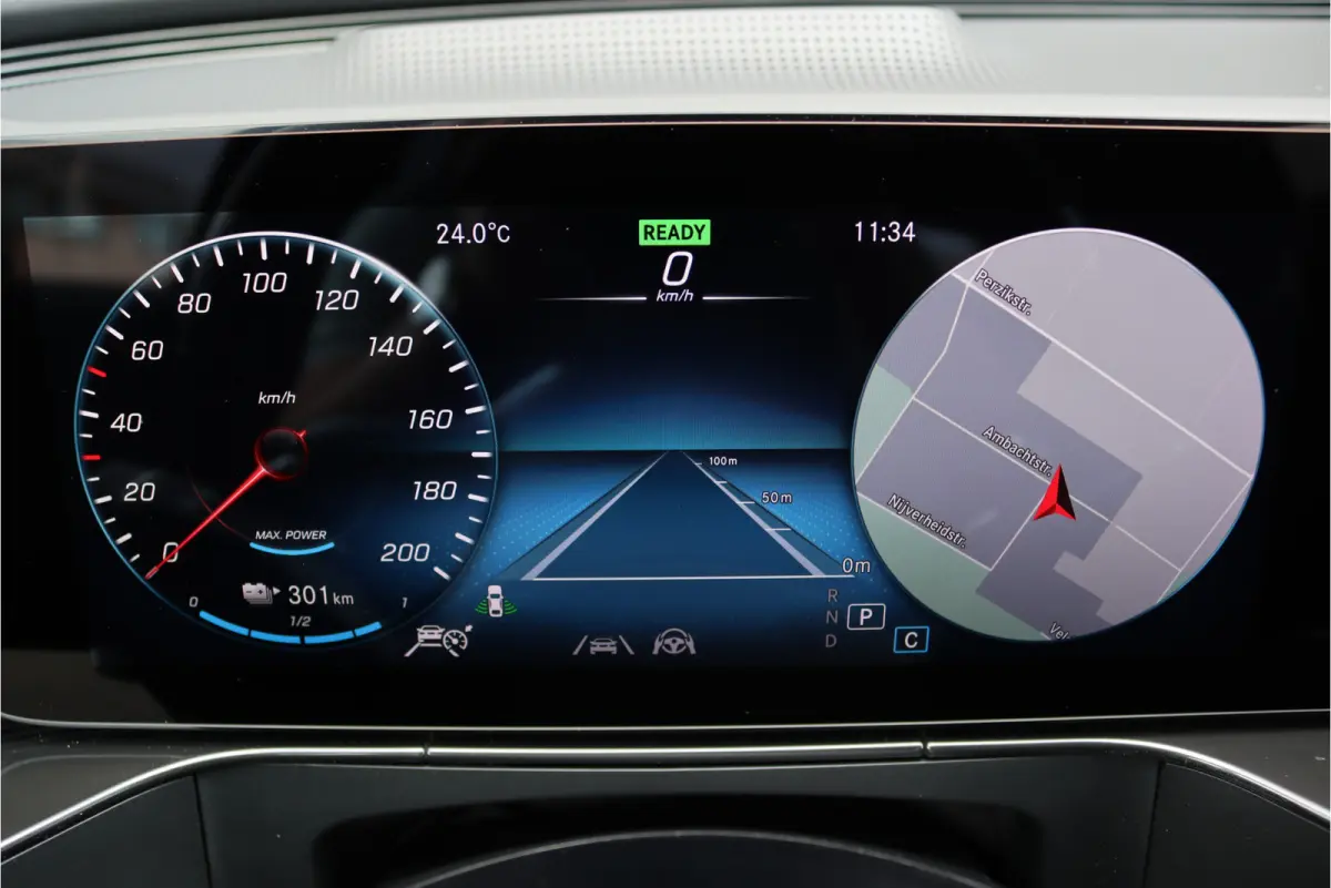 400 4MATIC AMG Line 80 kWh | Distronic+ | Massage | Memory | Burmester | Trekhaak | Schuifdak | Stoelventilatie | Leder | Multibeam LED | Luchtkwaliteitspakket | HUD | Augmented Reality |