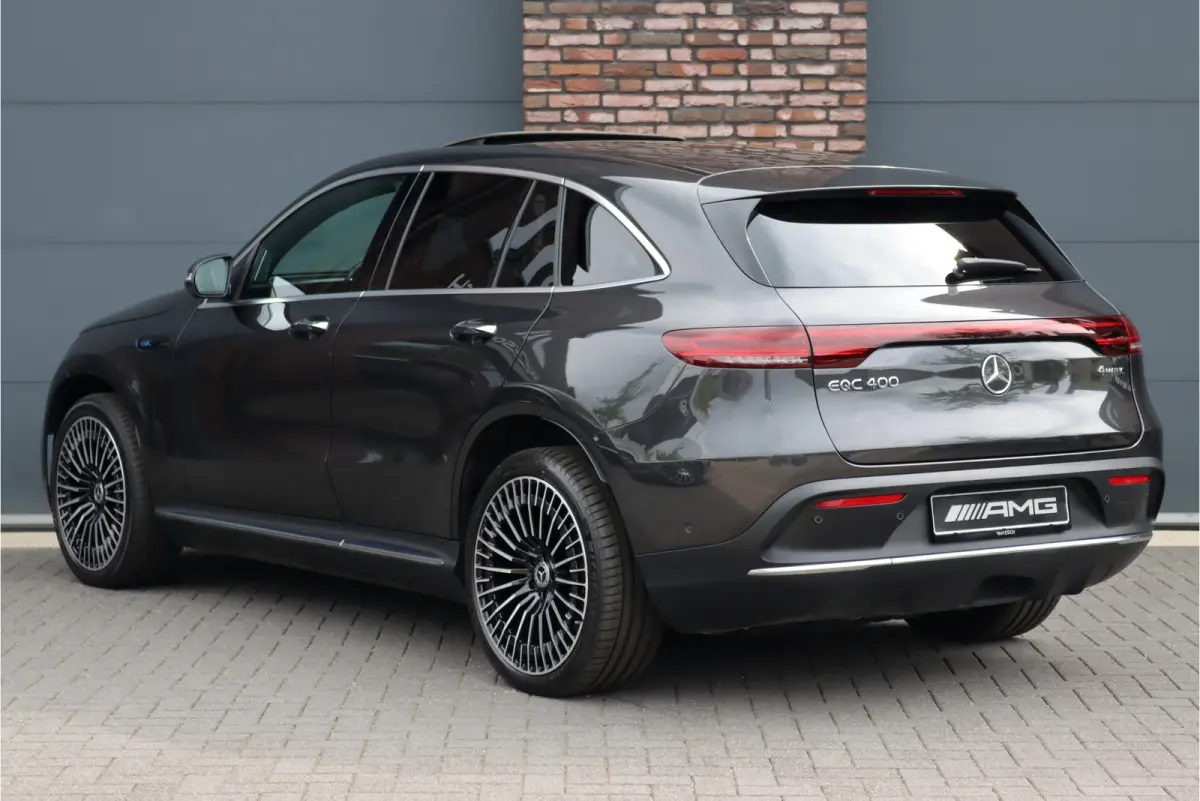 400 4MATIC AMG Line 80 kWh | Distronic+ | Massage | Memory | Burmester | Trekhaak | Schuifdak | Stoelventilatie | Leder | Multibeam LED | Luchtkwaliteitspakket | HUD | Augmented Reality |