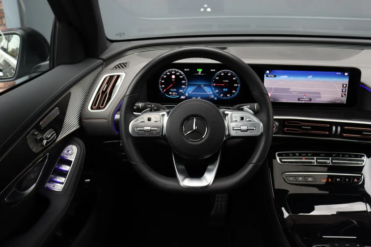 400 4MATIC AMG Line 80 kWh | Distronic+ | Massage | Memory | Burmester | Trekhaak | Schuifdak | Stoelventilatie | Leder | Multibeam LED | Luchtkwaliteitspakket | HUD | Augmented Reality |