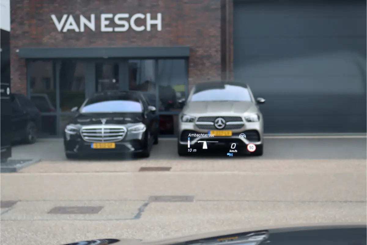 400 4MATIC AMG Line 80 kWh | Distronic+ | Massage | Memory | Burmester | Trekhaak | Schuifdak | Stoelventilatie | Leder | Multibeam LED | Luchtkwaliteitspakket | HUD | Augmented Reality |