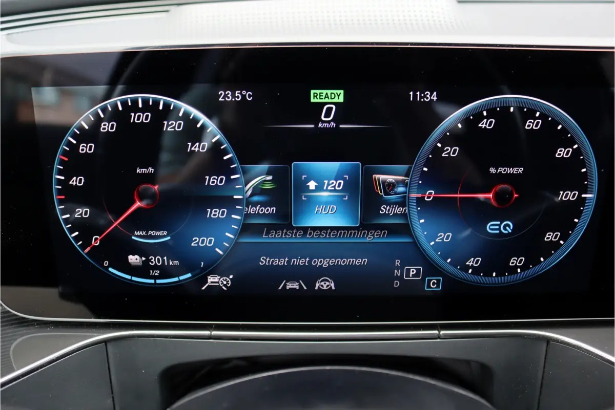 400 4MATIC AMG Line 80 kWh | Distronic+ | Massage | Memory | Burmester | Trekhaak | Schuifdak | Stoelventilatie | Leder | Multibeam LED | Luchtkwaliteitspakket | HUD | Augmented Reality |