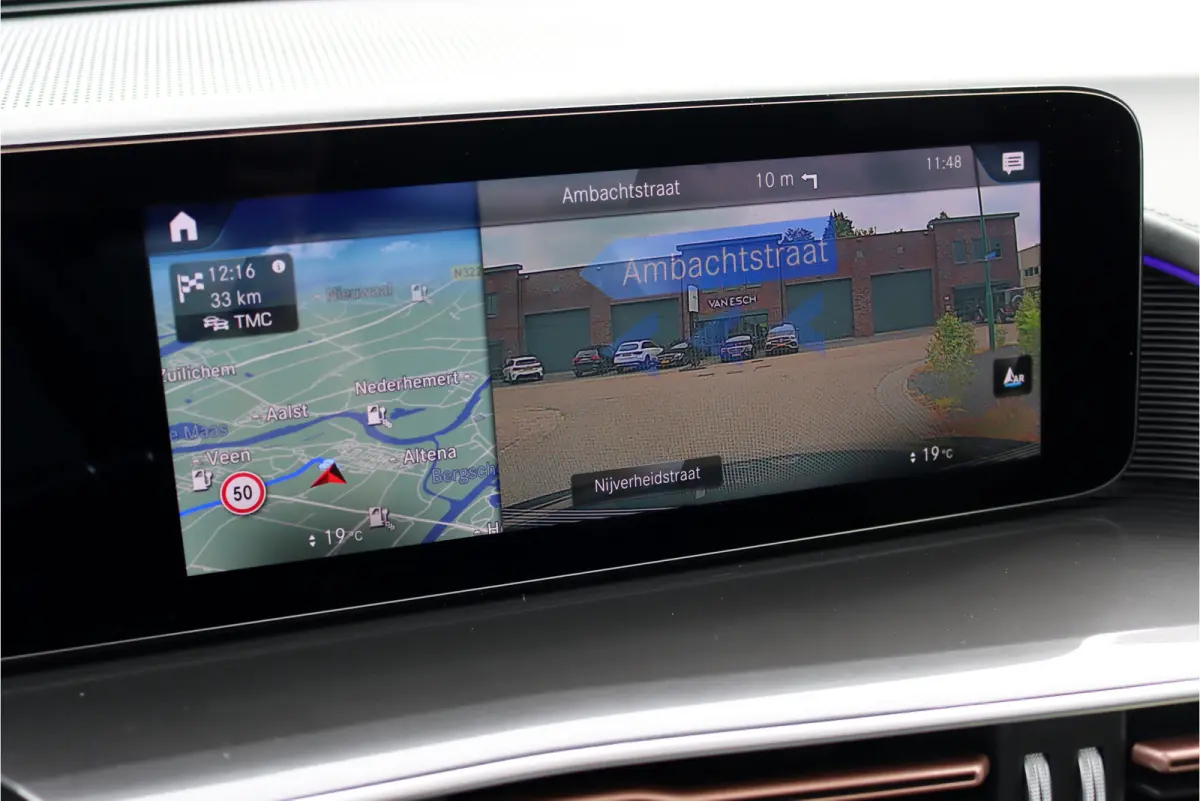 400 4MATIC AMG Line 80 kWh | Distronic+ | Massage | Memory | Burmester | Trekhaak | Schuifdak | Stoelventilatie | Leder | Multibeam LED | Luchtkwaliteitspakket | HUD | Augmented Reality |