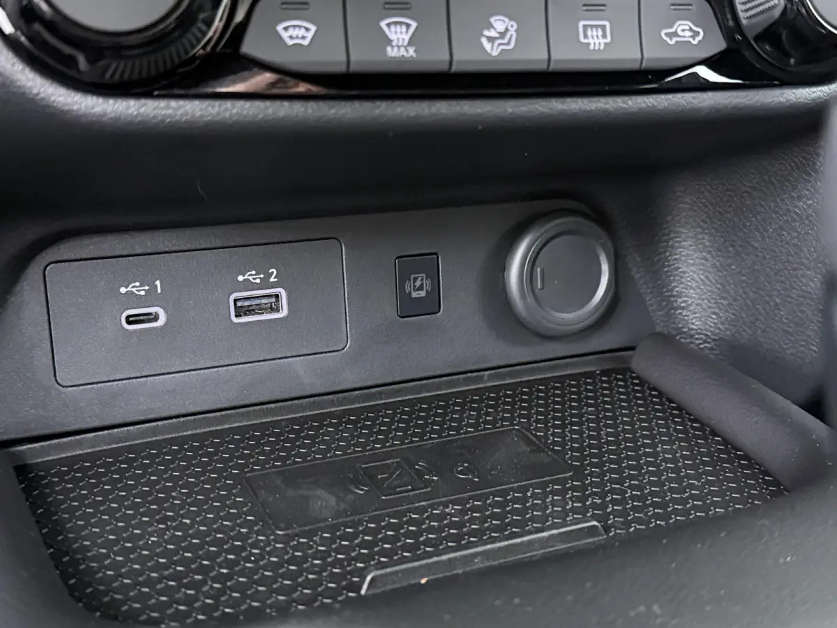 1.0 DIG-T N-Design | € 6.000,- voorraadvoordeel! | Cold pack | Cruise Control