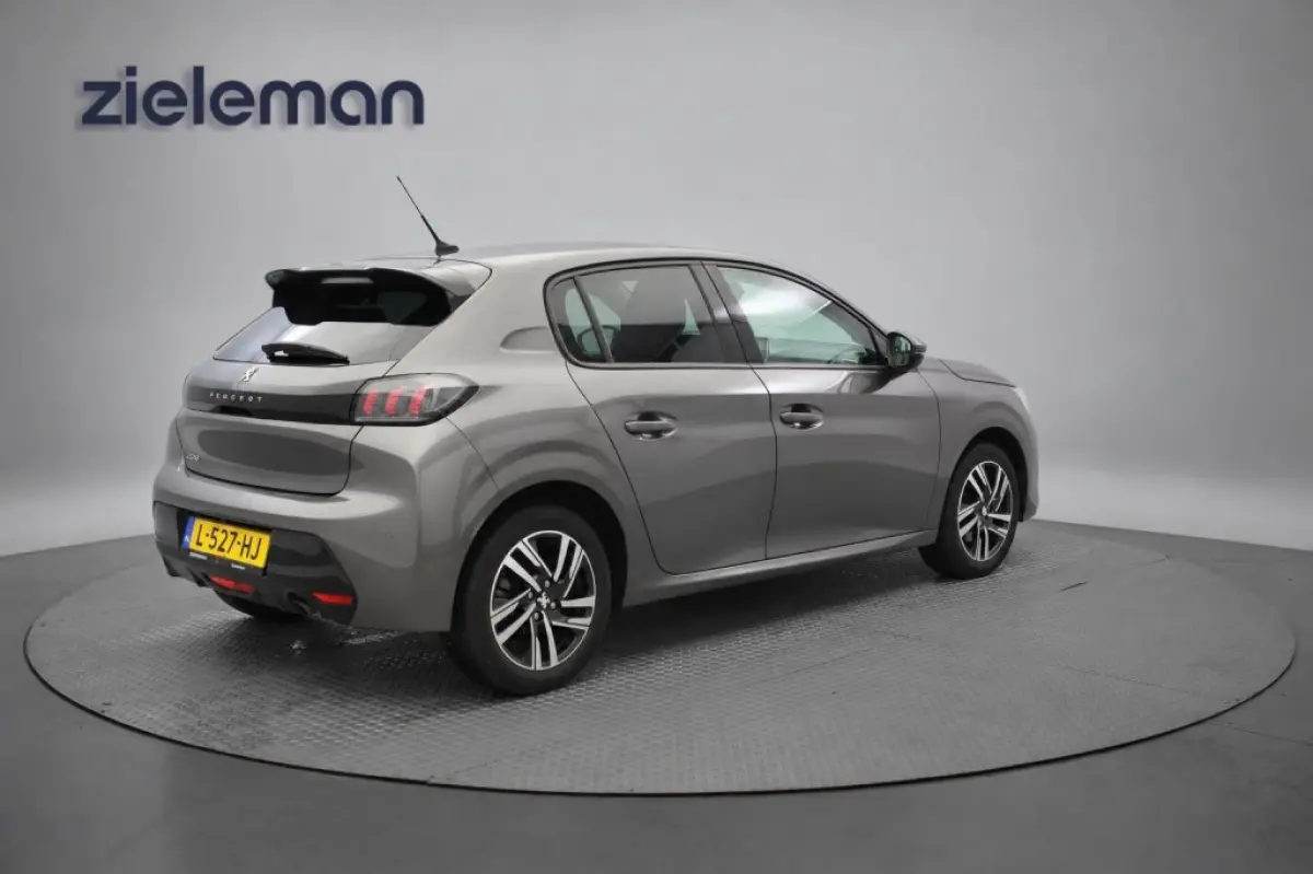 1.2 PureTech Allure Automaat - Digitaal Cockpit, Carplay, Camera, Stoelverw. Half Leer