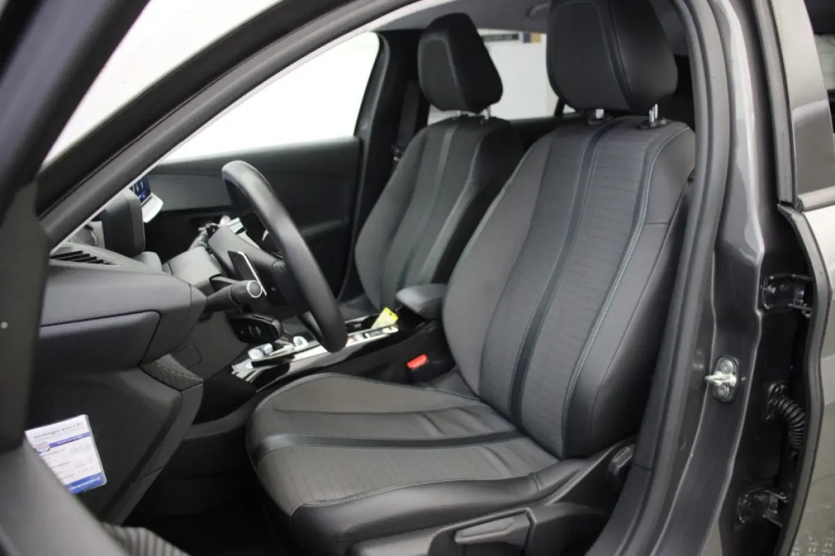 1.2 PureTech Allure Automaat - Digitaal Cockpit, Carplay, Camera, Stoelverw. Half Leer