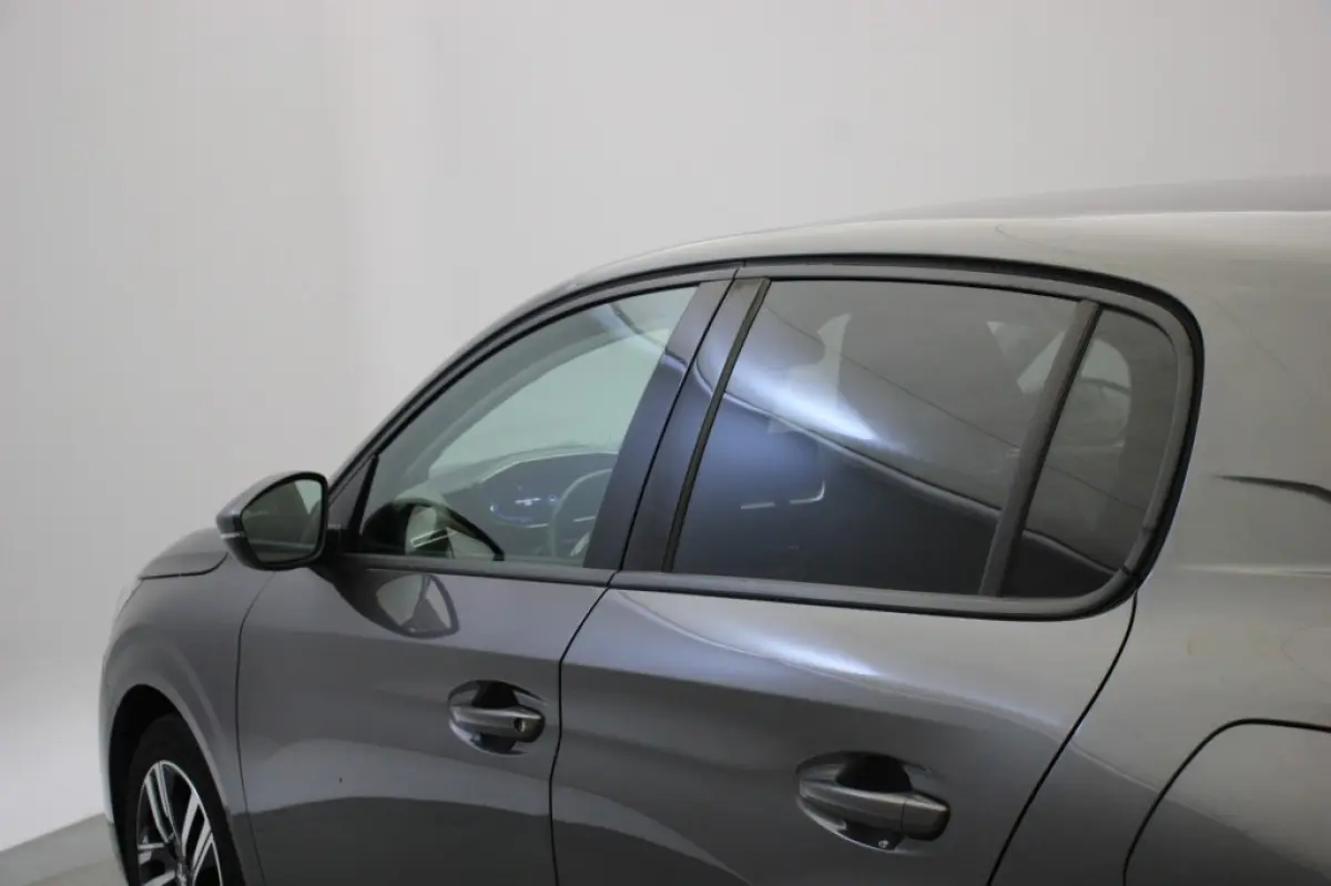 1.2 PureTech Allure Automaat - Digitaal Cockpit, Carplay, Camera, Stoelverw. Half Leer