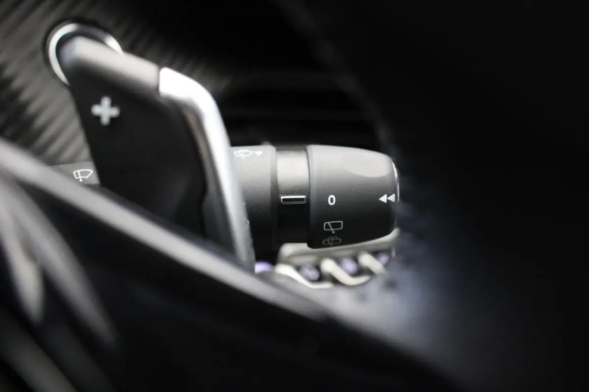 1.2 PureTech Allure Automaat - Digitaal Cockpit, Carplay, Camera, Stoelverw. Half Leer