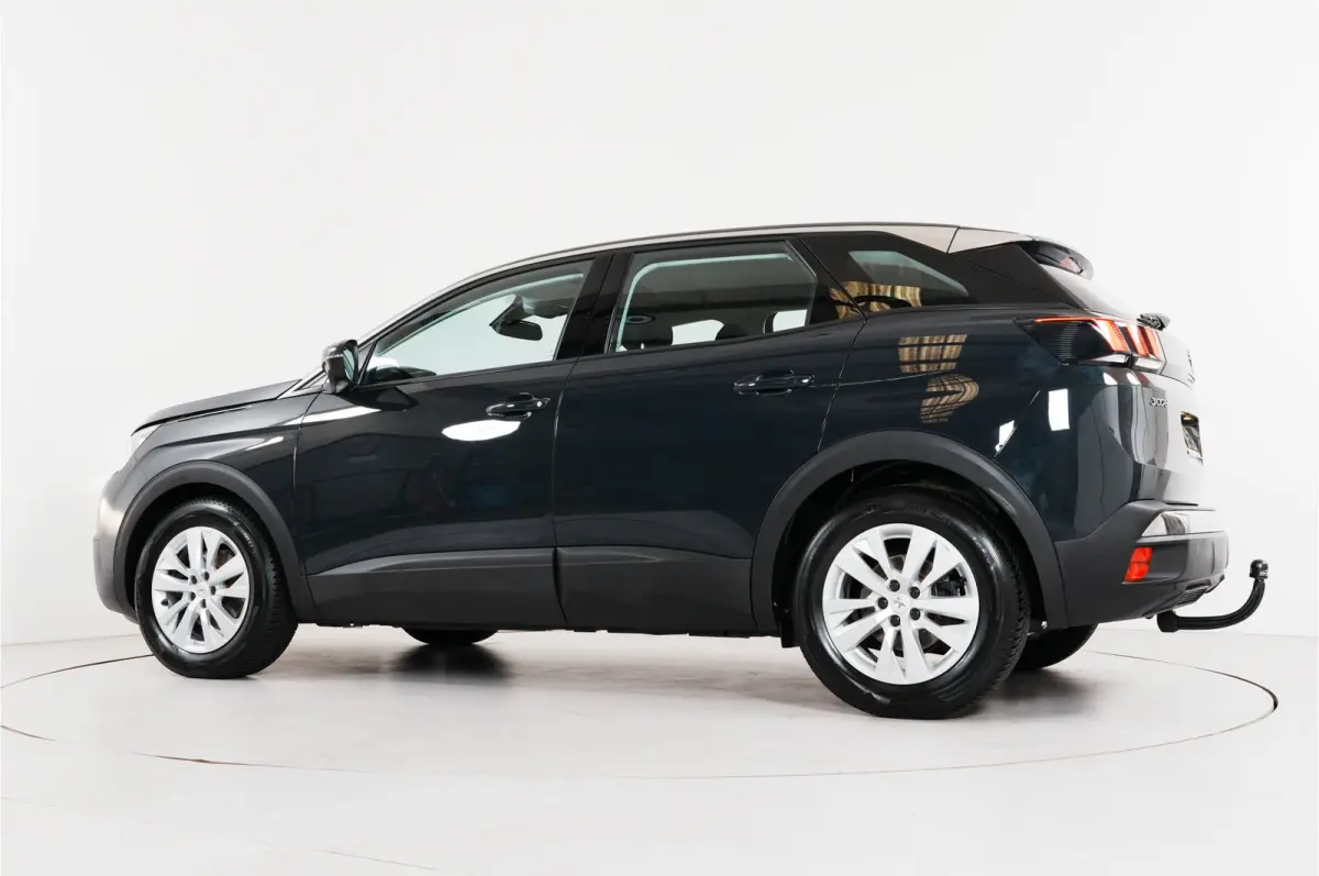 1.2 PureTech Blue Lease Executive | Trekhaak | Cruise | Lane warning | Navi |