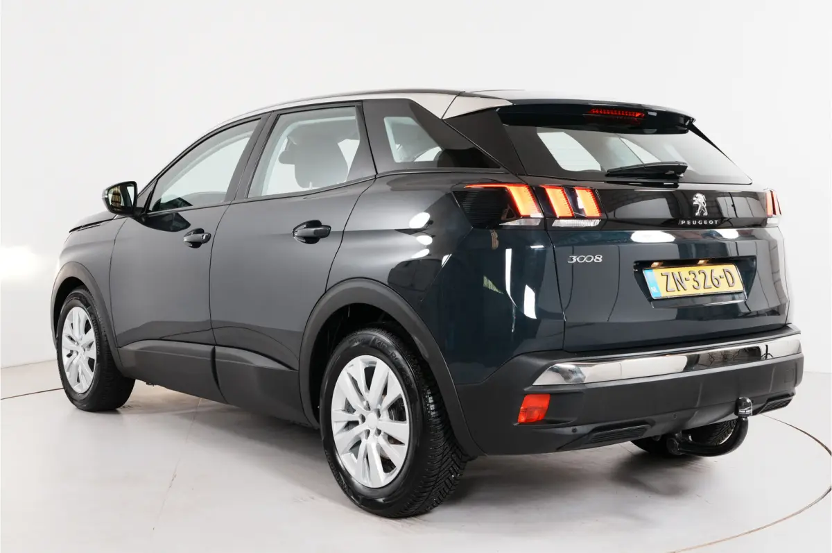 1.2 PureTech Blue Lease Executive | Trekhaak | Cruise | Lane warning | Navi |