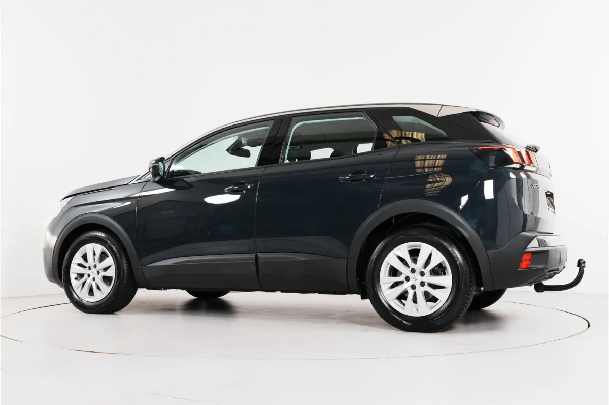 1.2 PureTech Blue Lease Executive | Trekhaak | Cruise | Lane warning | Navi |