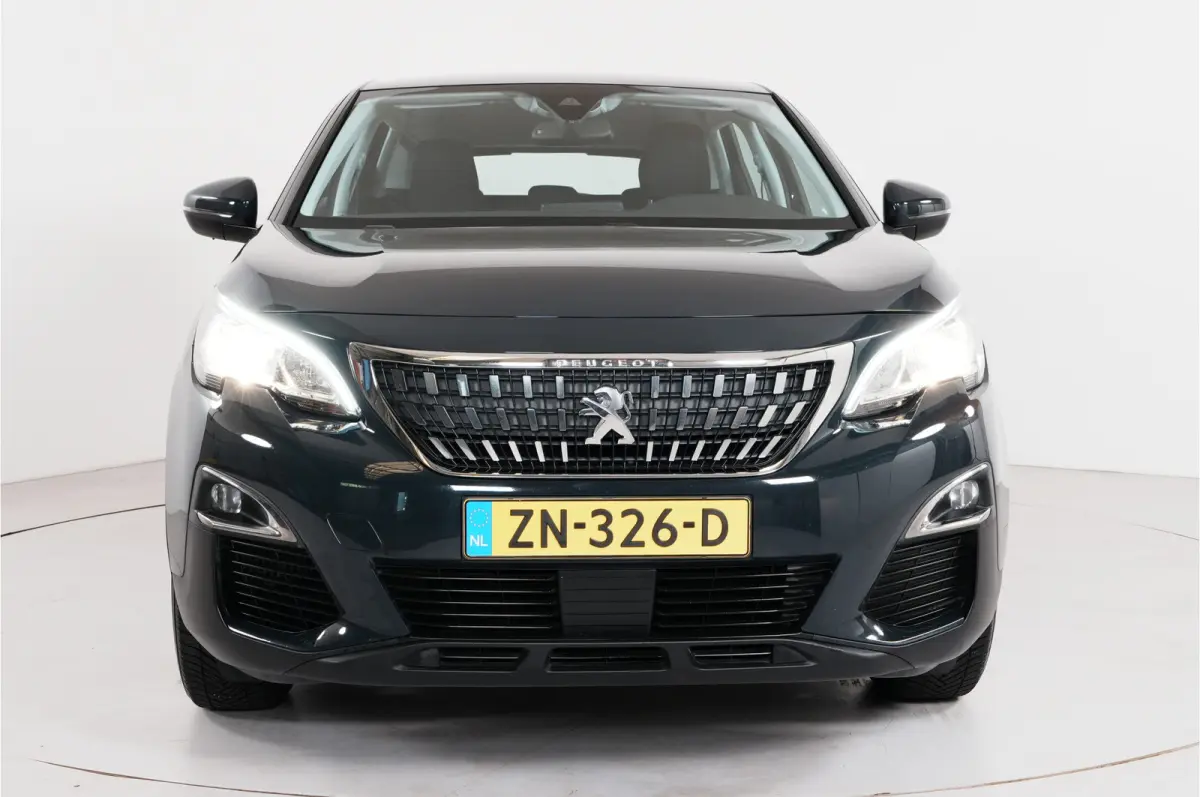 1.2 PureTech Blue Lease Executive | Trekhaak | Cruise | Lane warning | Navi |
