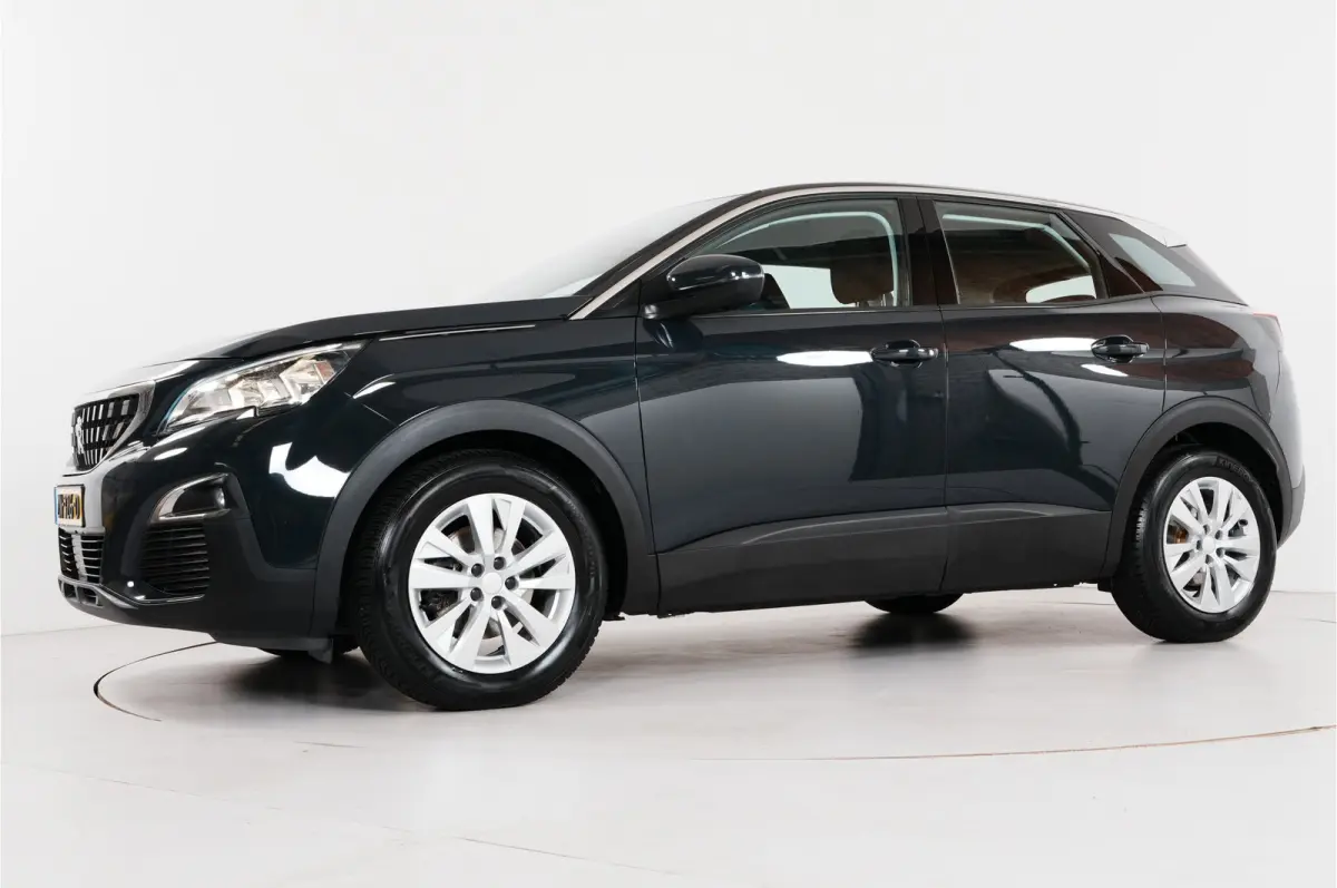 1.2 PureTech Blue Lease Executive | Trekhaak | Cruise | Lane warning | Navi |