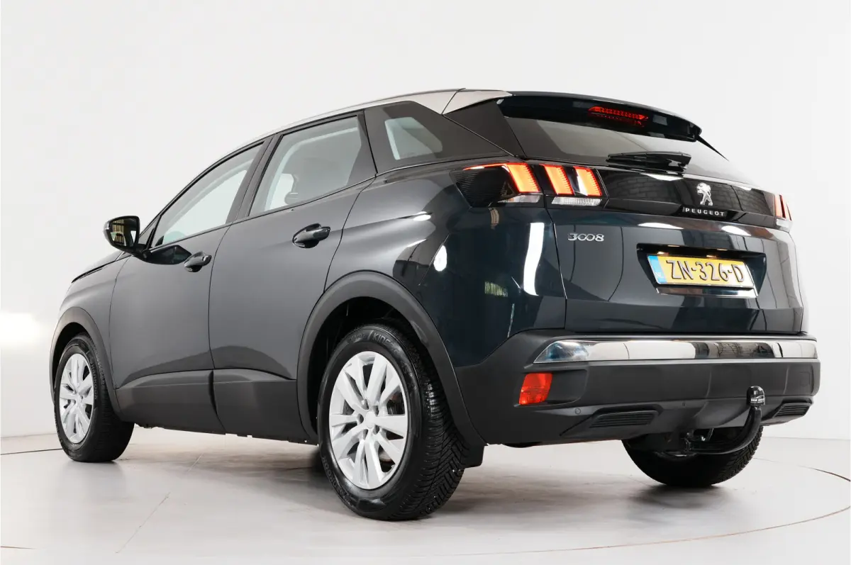 1.2 PureTech Blue Lease Executive | Trekhaak | Cruise | Lane warning | Navi |