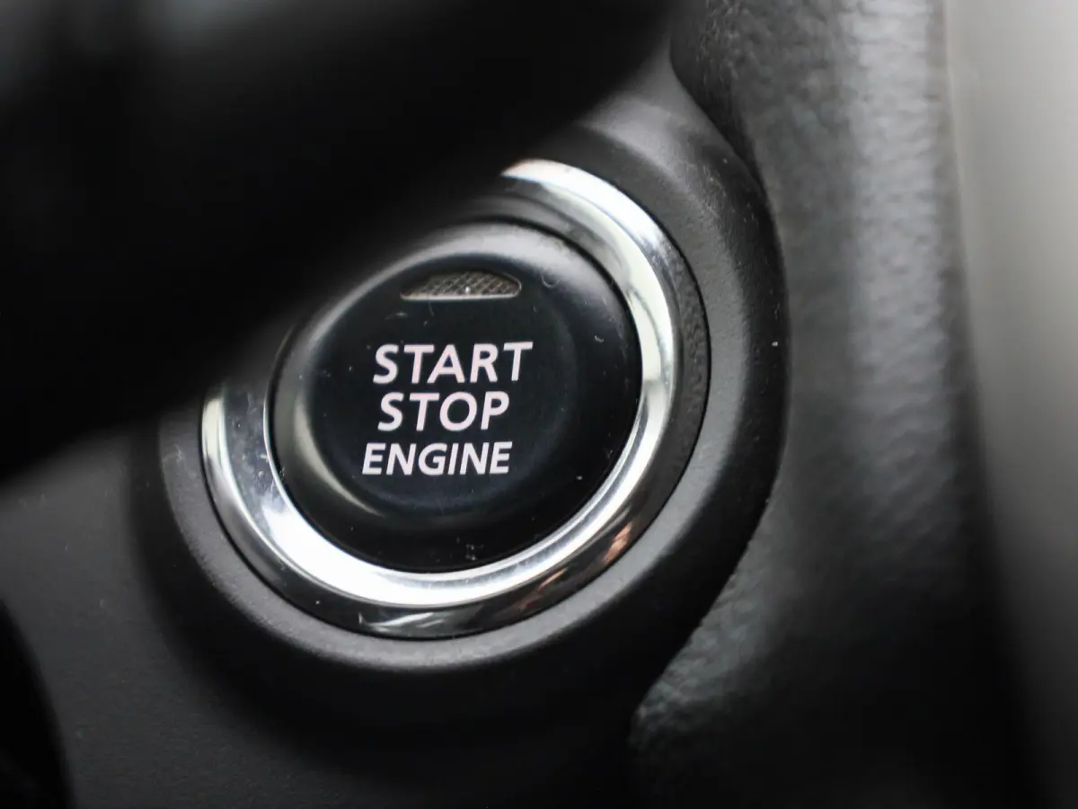 1.5 DI-T First Edition | Automaat | Stoelverwarming | Achteruitrijcamera | Cruise Control | Lichtmetalen Velgen |