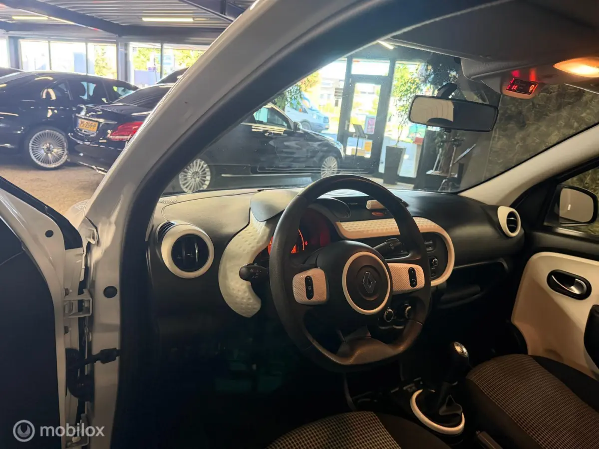 1.0 Collection-NAP-CRUIS-AIRCO-BLUETOOTH-5 D