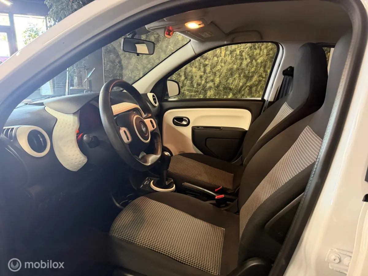 1.0 Collection-NAP-CRUIS-AIRCO-BLUETOOTH-5 D