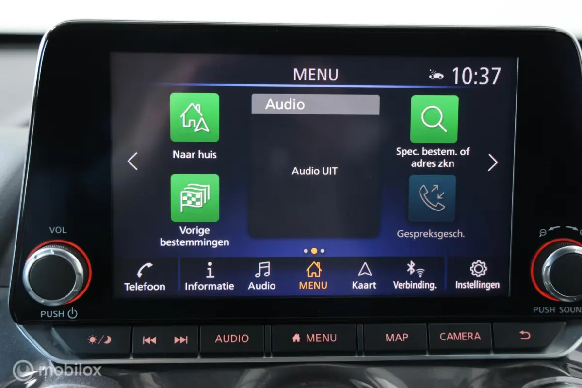 1.0 DIG-T N-Connecta - Stoelverwarming - Camera - Navi