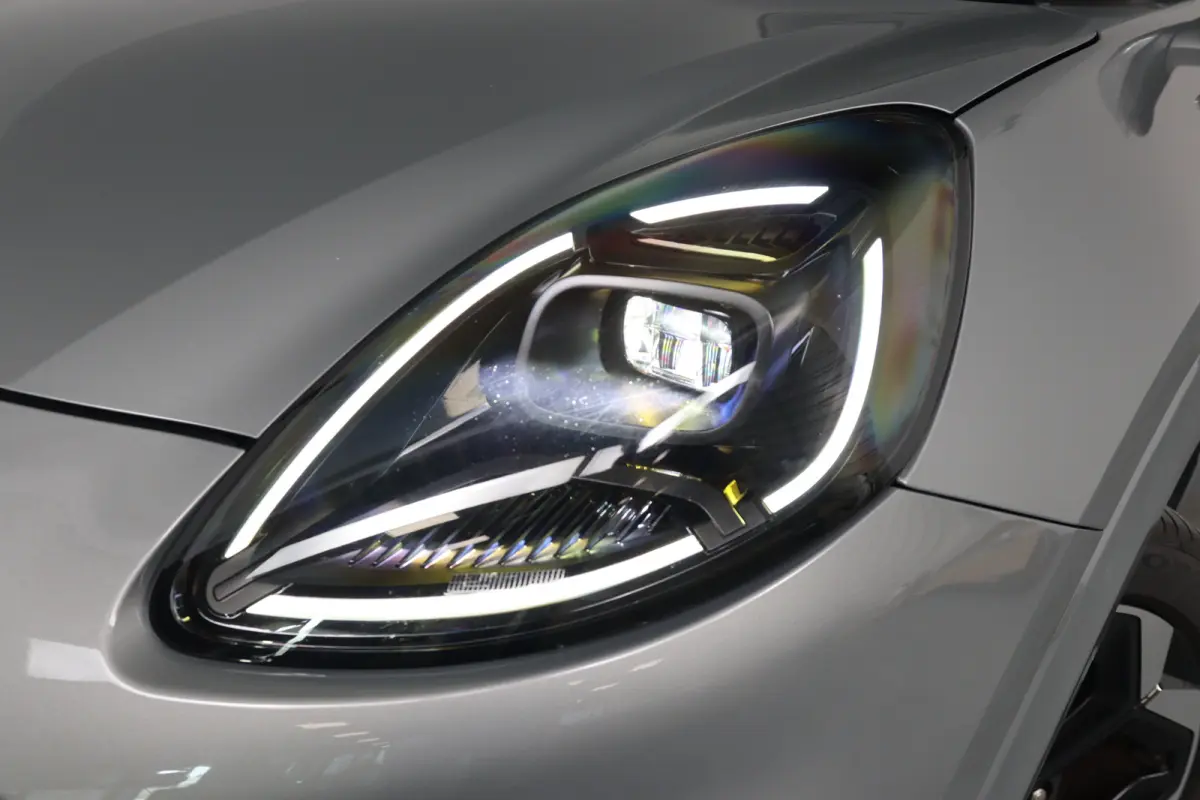 1.0 EcoBoost ST-Line X | Automaat! | Open Dak | B&O | Winterpack | Cruise Adaptive | Camera | Clima | LED | Navi | Lichtmetalen Velgen