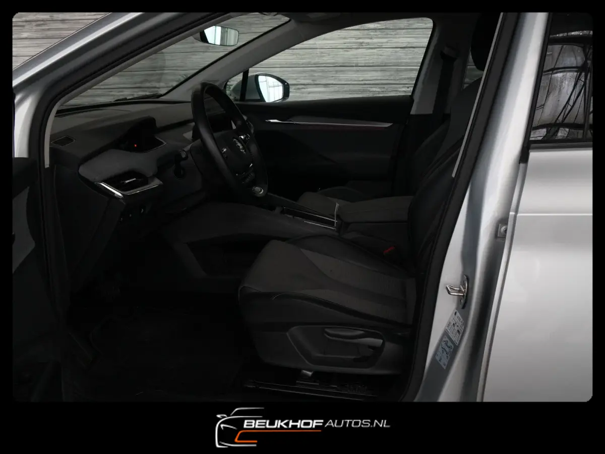 60 Carplay Cruise Camera Navigatie Soh 93%