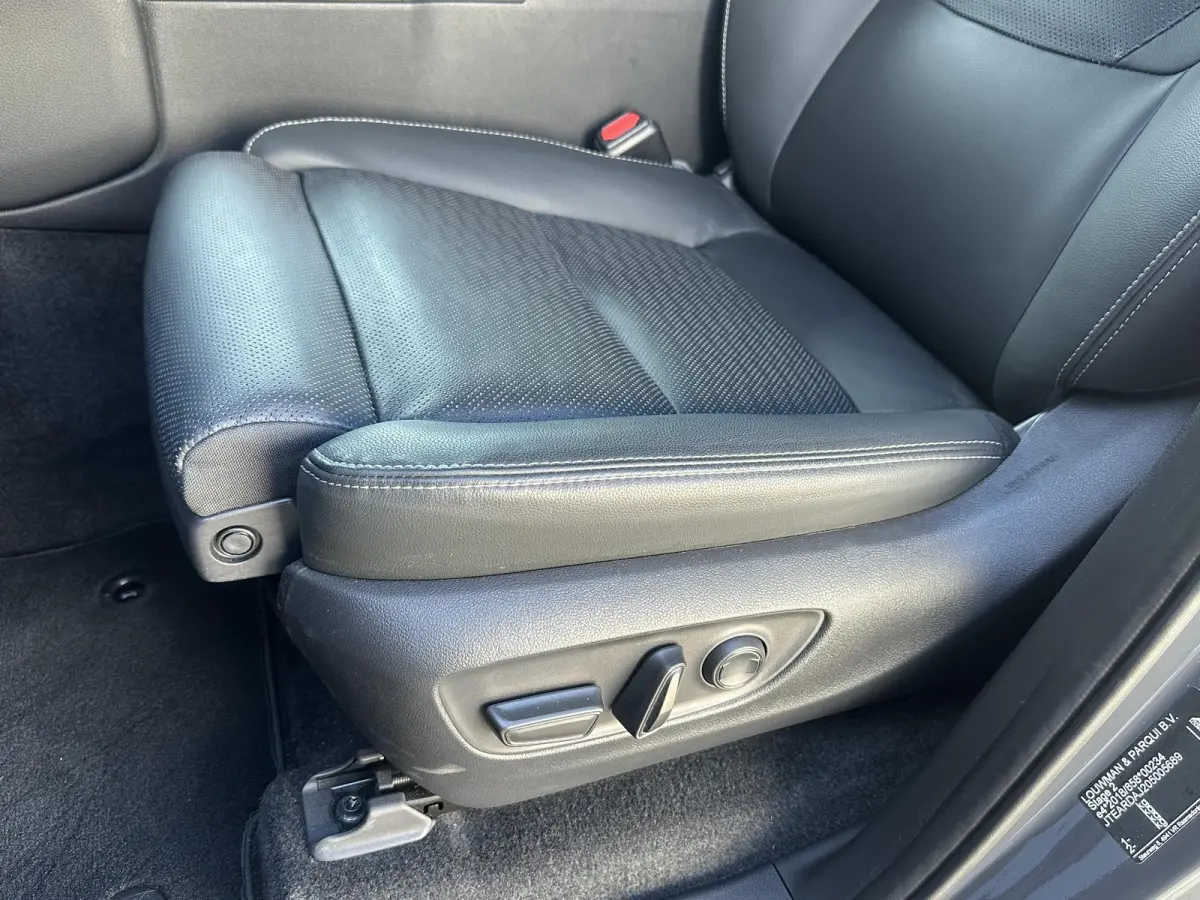 2.8 D-4D landcruiser Blind Van Professional Executive Luxe Uitvoering!