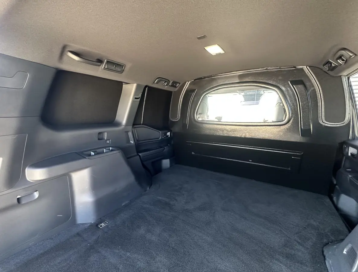 2.8 D-4D landcruiser Blind Van Professional Executive Luxe Uitvoering!