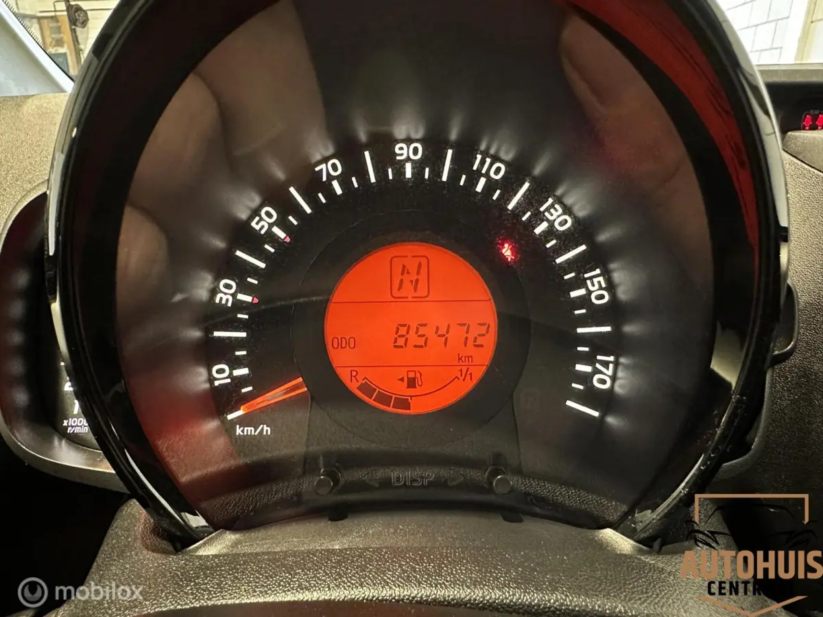 1.0 VTi Feel*AUTOMAAT*Airco*Led*