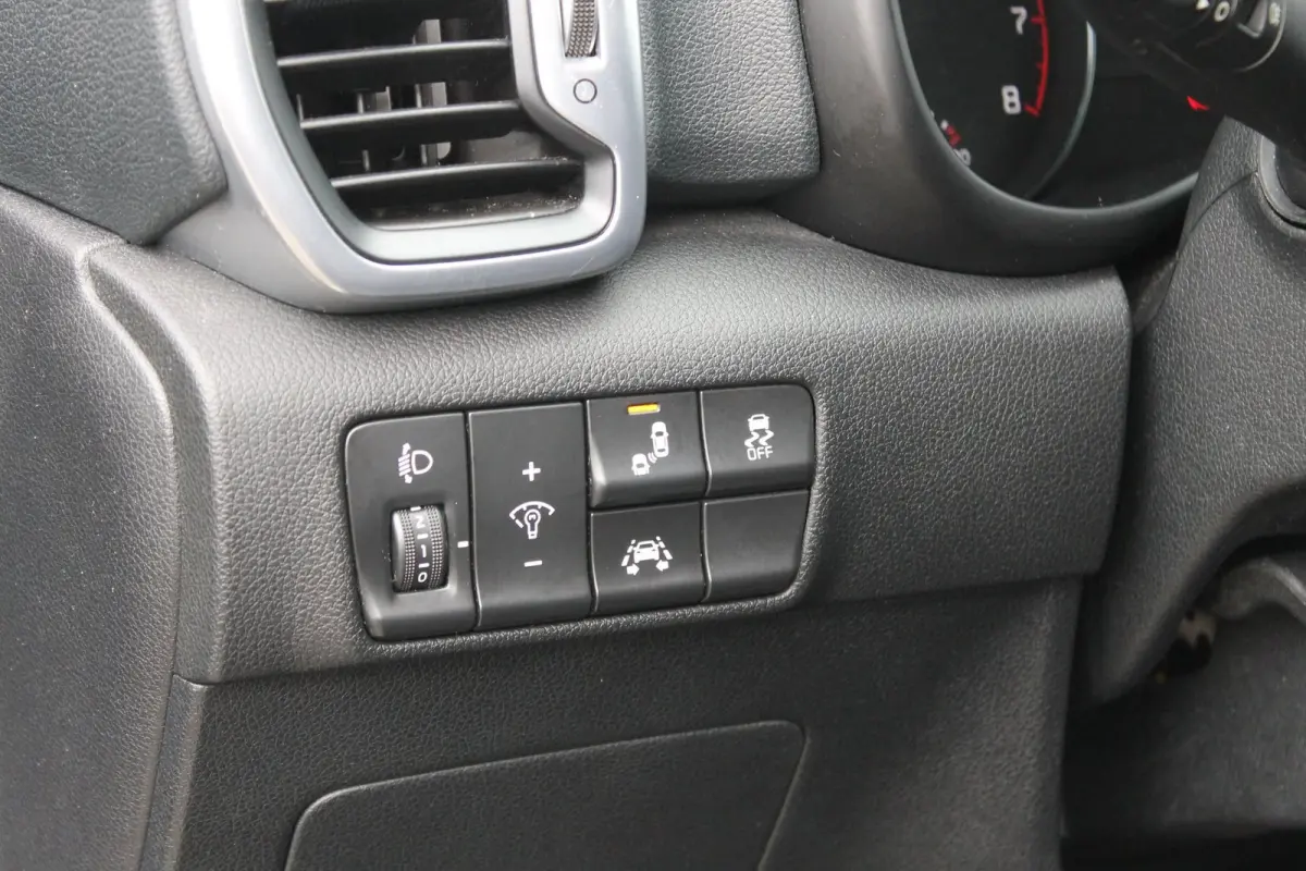 1.6 GDI Dynamic Keyless Navi Clima Blindspot Lane Ass.
