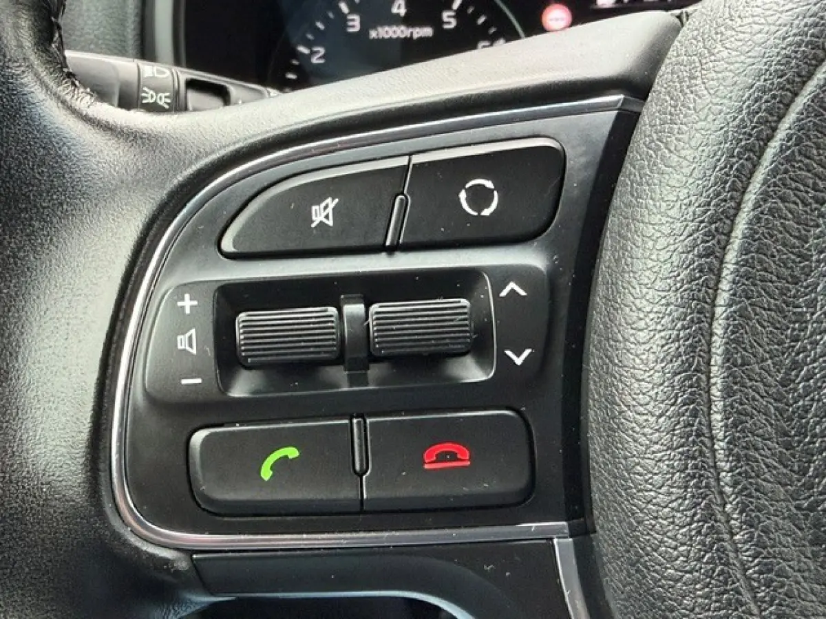 1.6 GDI Dynamic Keyless Navi Clima Blindspot Lane Ass.