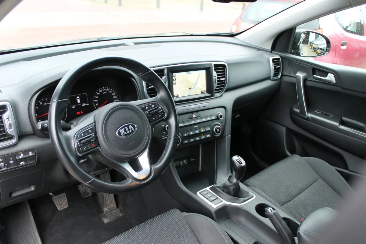1.6 GDI Dynamic Keyless Navi Clima Blindspot Lane Ass.
