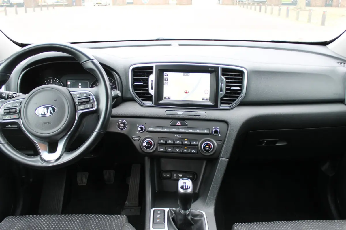 1.6 GDI Dynamic Keyless Navi Clima Blindspot Lane Ass.