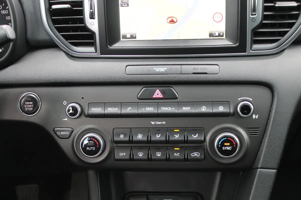 1.6 GDI Dynamic Keyless Navi Clima Blindspot Lane Ass.