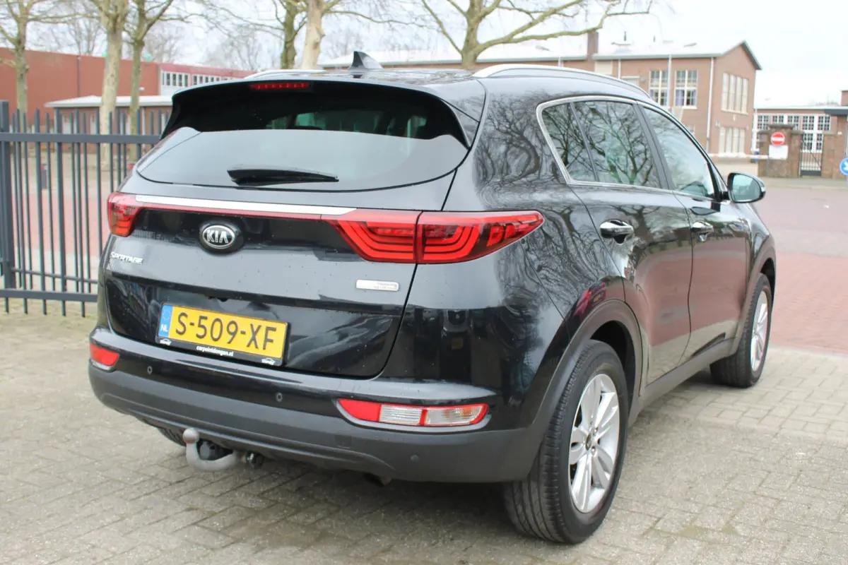 1.6 GDI Dynamic Keyless Navi Clima Blindspot Lane Ass.