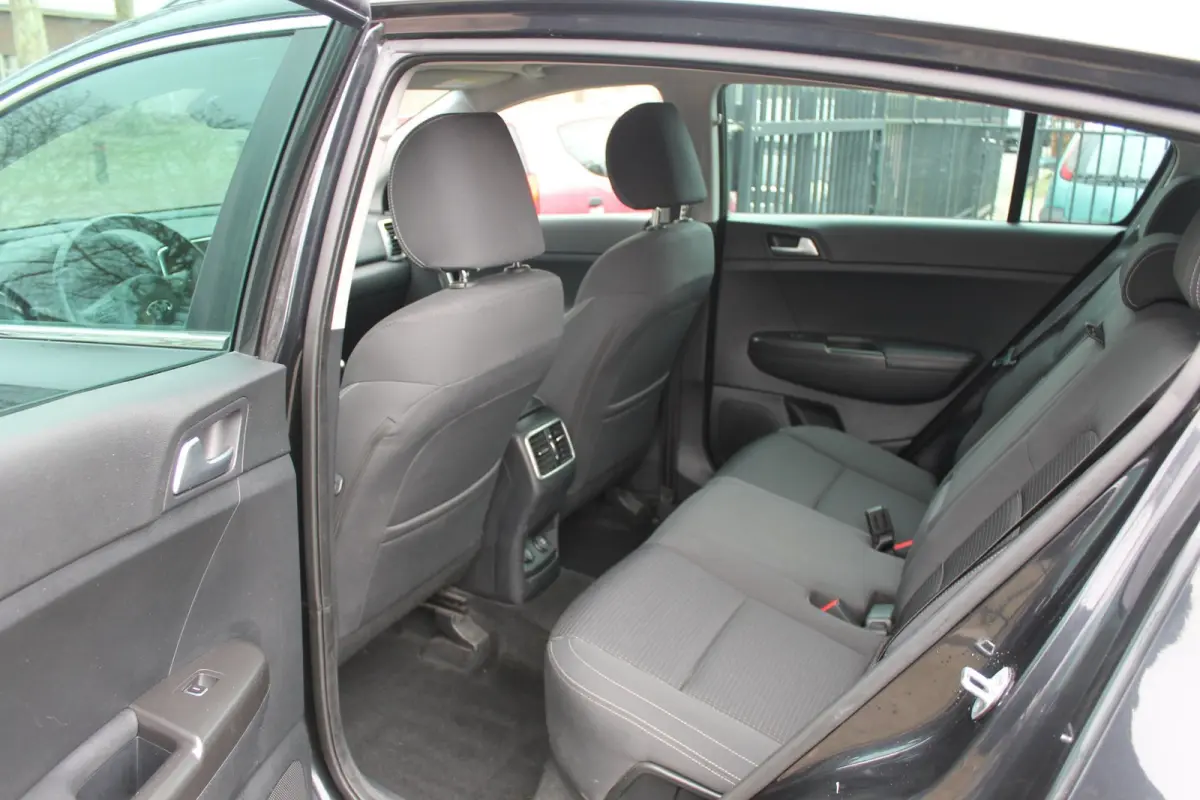 1.6 GDI Dynamic Keyless Navi Clima Blindspot Lane Ass.