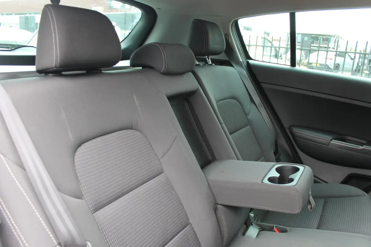 1.6 GDI Dynamic Keyless Navi Clima Blindspot Lane Ass.
