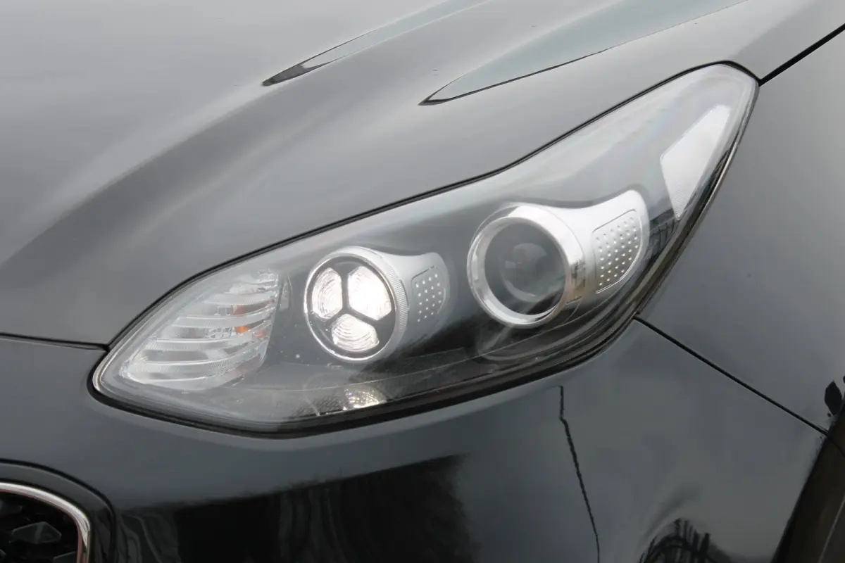 1.6 GDI Dynamic Keyless Navi Clima Blindspot Lane Ass.
